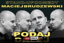Stargard Wydarzenie Stand-up Maciej Brudzewski w nowym programie "Podaj dalej"